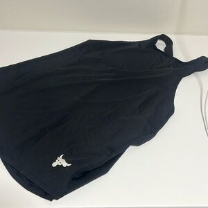 Under Armour black tank